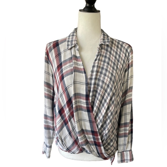 Abercrombie & Fitch Crisscross Front Top Mixed Plaid Flannel - Picture 10 of 10